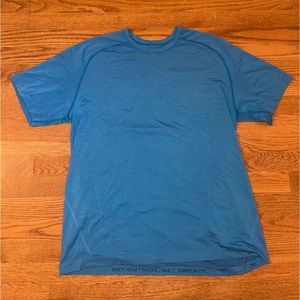 Men’s lululemon shirt xl